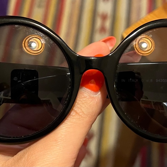 Vintage Chanel Sunglasses 01948 94305 certified Black Round Lunettes Sunglasses main image 9